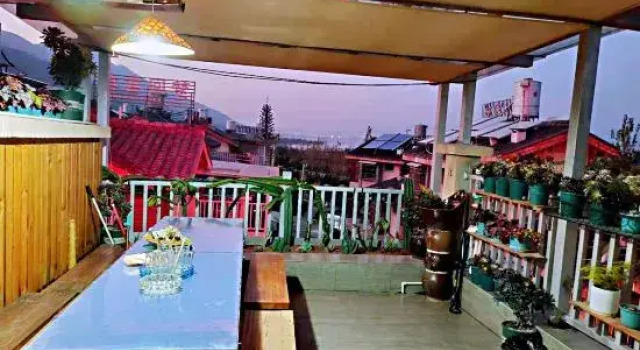 Guanhai Post S  tation, Varaa Hotelli Hotellit Sichuan pysäköinnillä, Pysäköinti
