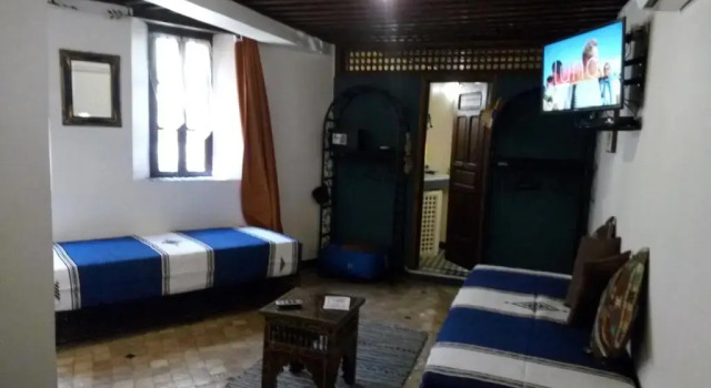 Camera Classica Riad Letchina