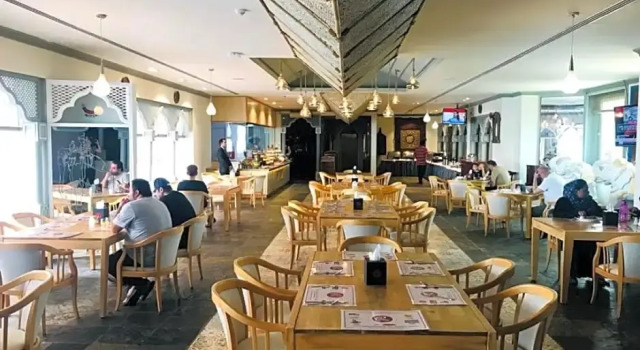 Camera Standard Ramee Guestline Hotel