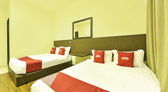 Люкс Executive Hotel Mini Indah