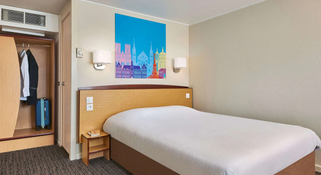 Kyriad Direct Lyon Sud - Chasse-Sur-Rhône, Prenota Hotel Hotel a ViaRhona con pasti, Mezza/completa pensione