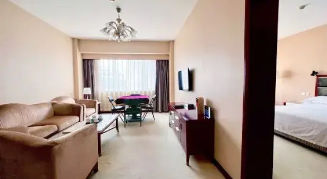 Люкс Business Yulong Hotel