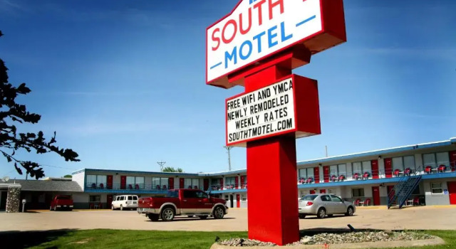 South T Motel, Book Motel Hoteller i Spencer med parkering, Parkering