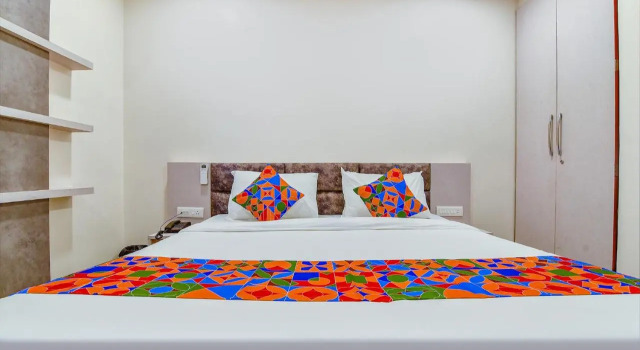 Fabhotel Prime Rudra