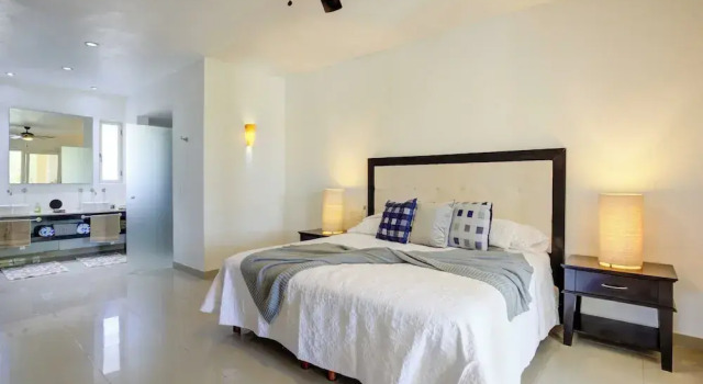 Апартаменты с балконом и с видом на бассейн El Tigre Ibiza Condos