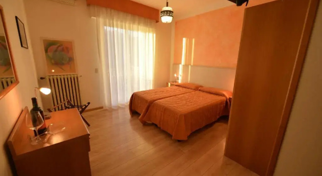 Двухместный номер Standard с балконом Hotel Villa Florida