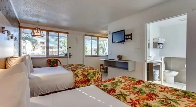 Студия Outrigger Beach Resort