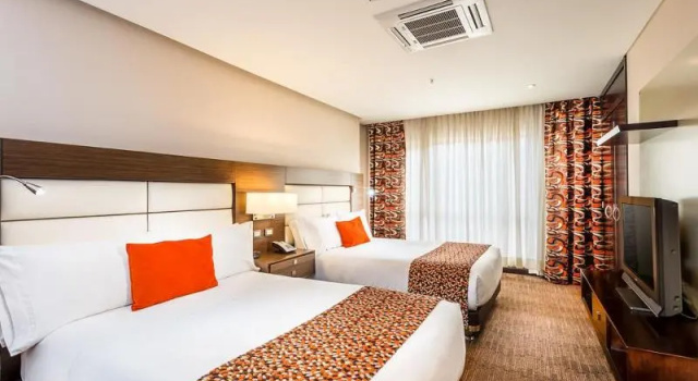 Четырёхместный семейный номер Standard Casa Dann Carlton Hotel & SPA