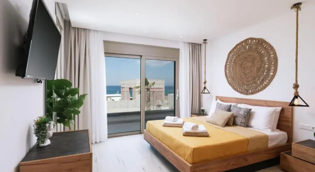 3 Muses Luxury Villas