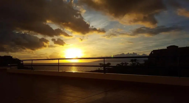 Magical Sunset, Book Apartment Hotels in Tenerife with Parking, Parking