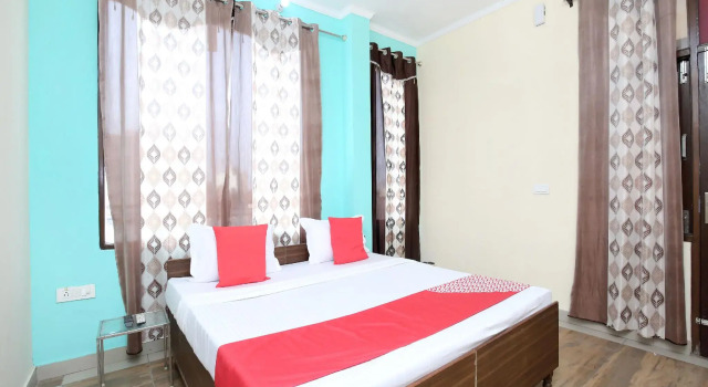 OYO 15067 Hotel Ashoka