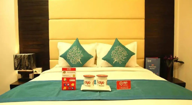 OYO 2434 near Ruby Hospital, Boek Hotel Hotels in Jādabpur met parkeren, Parkeren