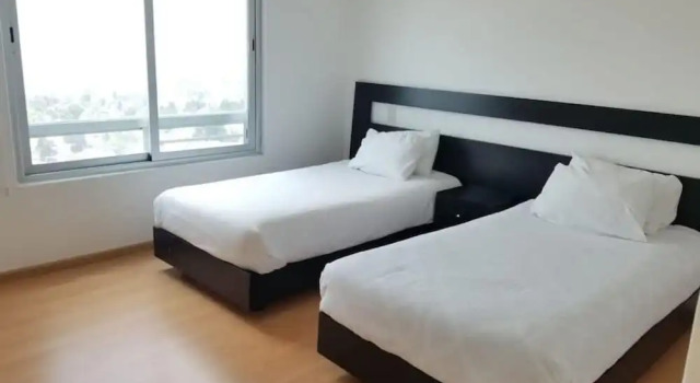 Sunny and Spacious PH Near Santafe Shopping Mall, Prenota Hotel Città del Messico Messico Distretto Federale