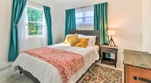 Bright, Pet-friendly Retreat in Avon Park!
