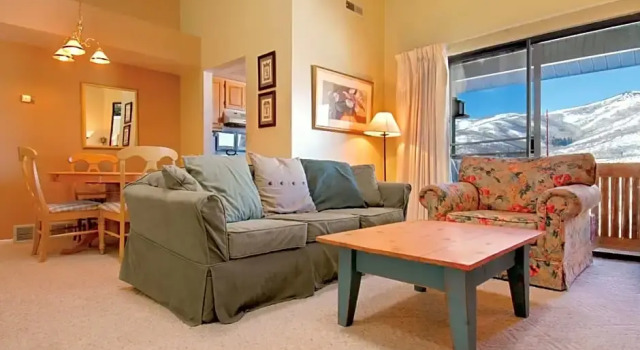 Апартаменты Deluxe PowderWood Condominiums