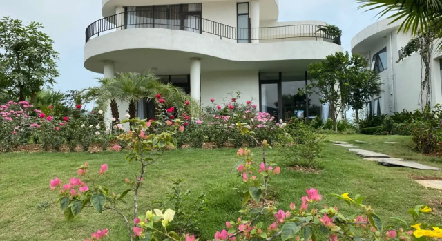 Ivory Villas & Resort, Boek Resort SPA-hotels in Hoa Binh, SPA