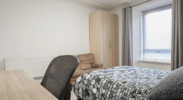Hutch 2 Bed Apart, Забронировать Отель Отели Абердина с парковкой, рядом с St Mary's Cathedral, Парковка