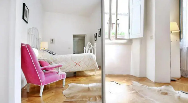 Bernardos rooms, Забронировать Апартаменты/квартира Флоренция Тоскана, рядом с Площадь Кафедрального собора