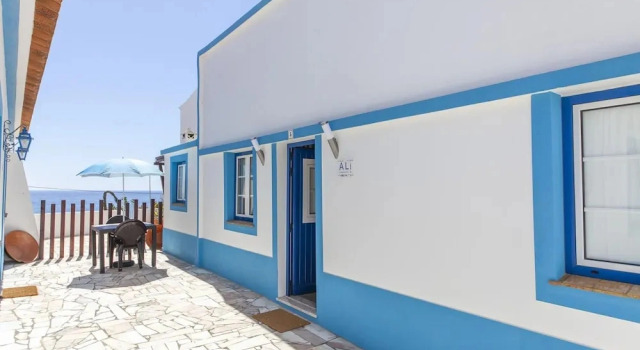 Коттедж B54 - Casa Azul in Burgau