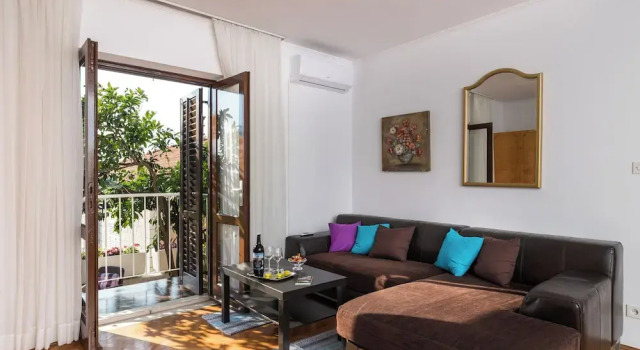 Apartment Vukic, Забронировать Апартаменты/квартира Апартаменты Дубровника, рядом с Церковь Святого Власия, Апартаменты/квартира
