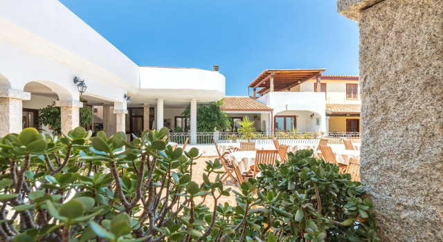 Hotel Bonsai, Buchen Sie Hotel San Teodoro Sardinien