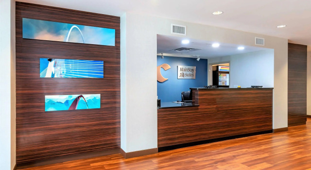 MainStay Suites St Louis Airport, Book Hotel Bridgeton Missouri