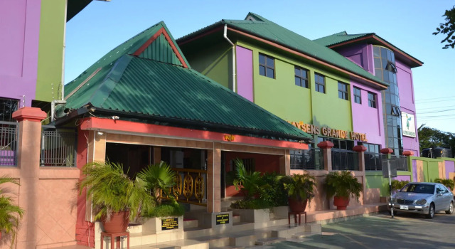 Kaysens Grande Hotel, Prenota Hotel Tema Greater Accra