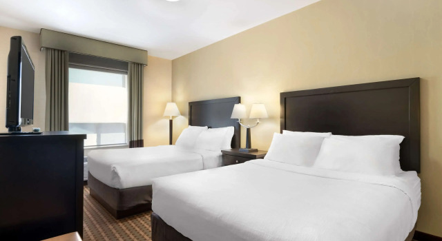 Четырёхместный люкс Best Western Pacific Inn