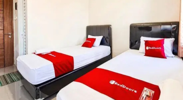 RedDoorz near Stasiun Purwokerto 2