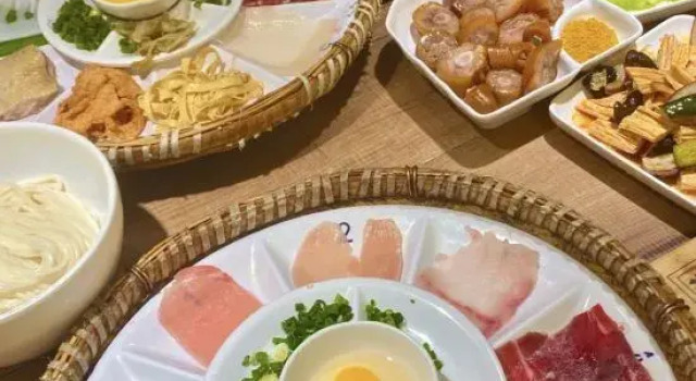 Kunming Guangfu Road Haile World Atour Hotel, Rezerwuj Hotel Hotele w Kunming z parkingiem, Parking
