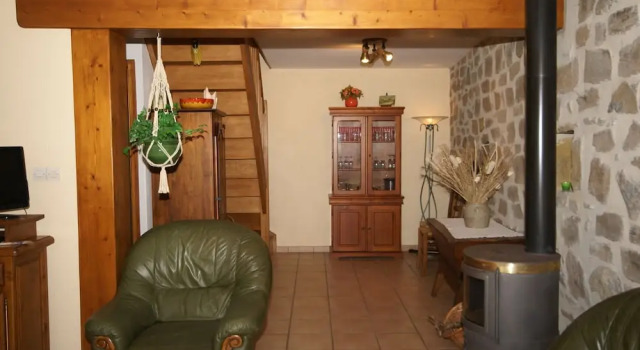 Cozy Family Home in Saint-pons