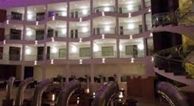Regenta Central Harimangla Bharuch, Prenota Hotel Bharuch Gujarat