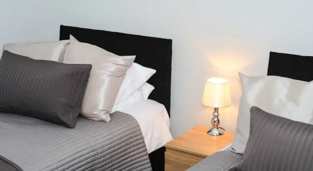 The Cambrian Apartment - Wrexham, Забронировать Апартаменты/квартира Рексем Клоид, рядом с Bellevue Park