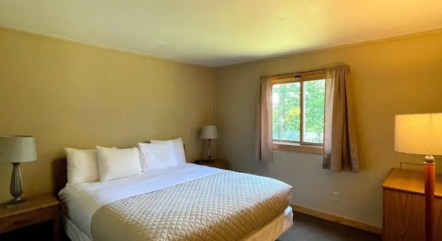 Семейный номер Standard c 1 комнатой Hanging Horn Lakeside Resort
