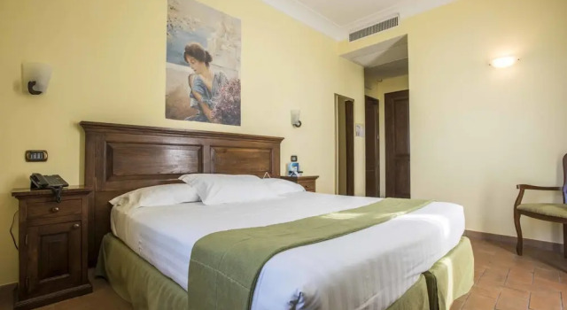 Двухместный номер Deluxe с балконом и с красивым видом из окна Oste del Castello Wellness & Bike Hotel