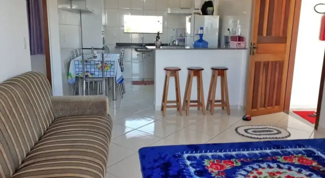 Apto de 2 quartos a 800m da praia de Taperapuan