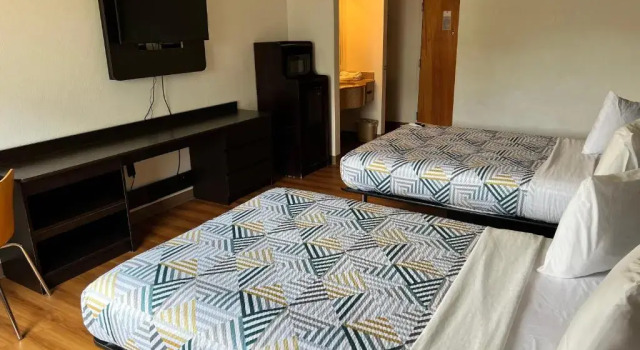 Четырёхместный номер Standard Quality Inn & Suites Biloxi - Ocean Springs