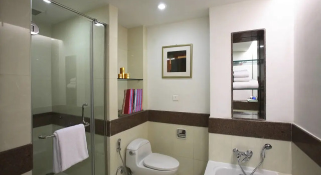 Люкс Executive Ellaa Hotel Gachibowli
