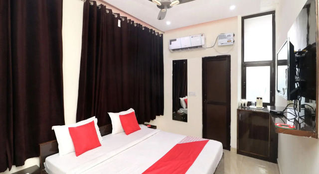 OYO 16694 Hotel Kb Square, Rezervovat Hotel Levné hotely v Chandigarh Region