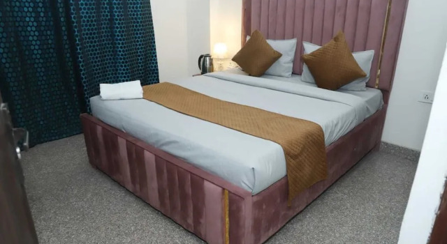 Hotel Rudraksh Tree, Забронировать Отель Дели Национальный столичный округ Дели