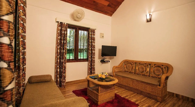 Crescent Family Resort, Забронировать Курортный отель Отели Колагаппара 3 звезды, 3*