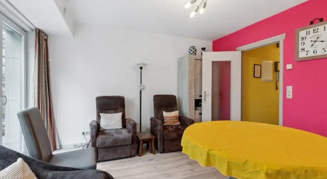 Bright 2-bedroom Apartment, Prenota Appartamento Hotel a Flanders con parcheggio, Parcheggio
