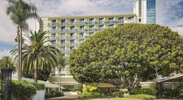 Fairmont Miramar Hotel & Bungalows