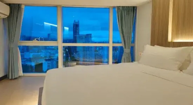 Двухместный люкс Executive Дуплекс с красивым видом из окна Wuxiang LOFT Seaview Holiday Beauty Hotel (Shenzhen Bohai City V Mansion)