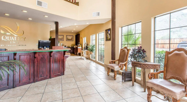 Quality Inn Fallbrook I-15, Prenota Hotel Fallbrook San Diego County