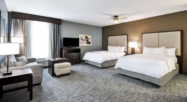 Четырёхместная студия Homewood Suites by Hilton New Braunfels