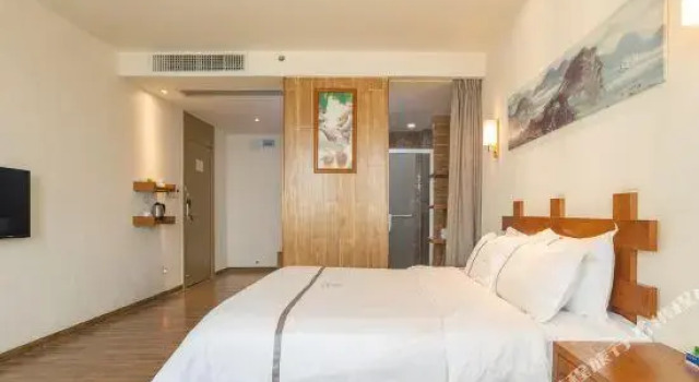 Tanghan Courtyard Hotel (Huizhou Zhongkai)