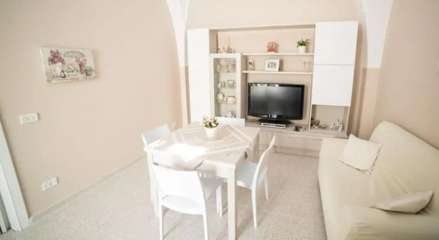 La dimora di Maria, Book Hotel Hotels in Murgia with Parking, Parking