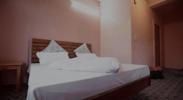 Номер Deluxe Jibhi Cottage