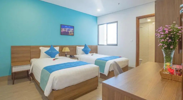 Трёхместный номер Deluxe Yen Vy Hotel & Apartment